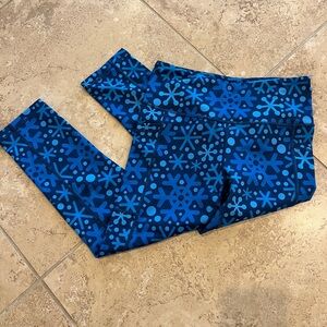 CVG Snowflake Capri